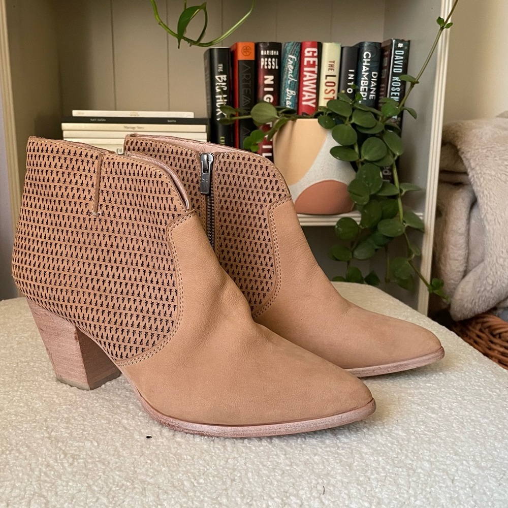 frye jennifer bootie